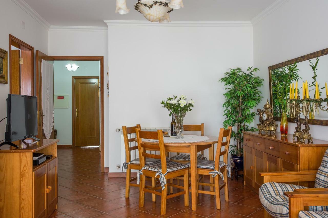 Elegant Sea View Apartment Nazaré Dış mekan fotoğraf