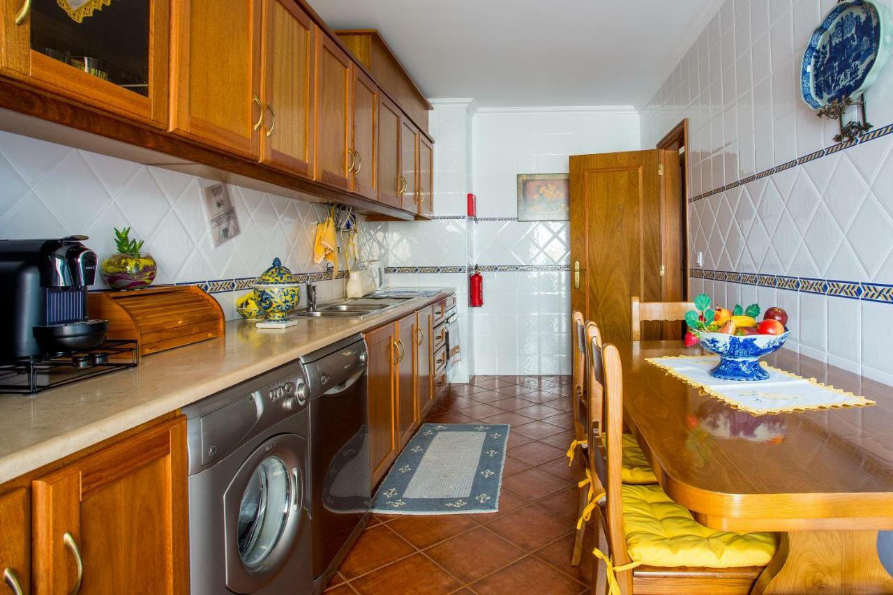 Elegant Sea View Apartment Nazaré Dış mekan fotoğraf